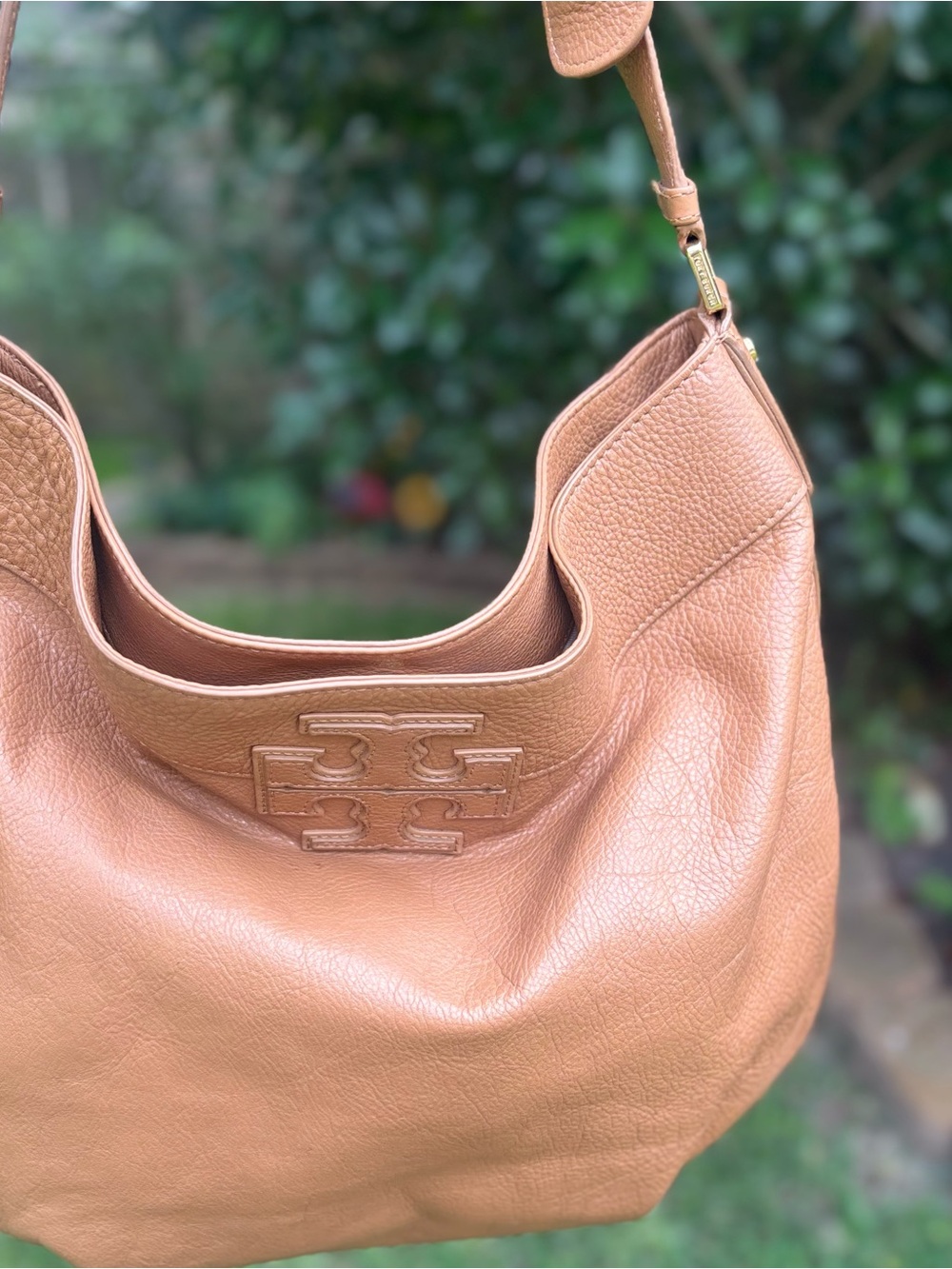 Tory Burch Stack T hobo